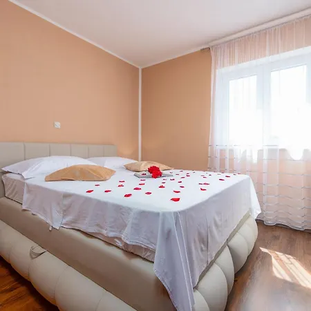 Sami Zadarvillas * Pristeg