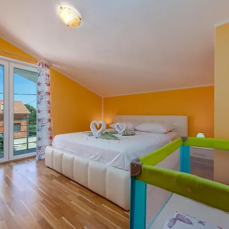 Sami Zadarvillas *