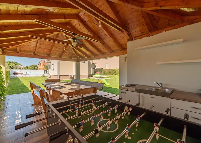 Sami Zadarvillas Villa *