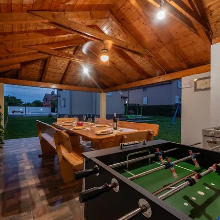 Sami Zadarvillas Villa Pristeg