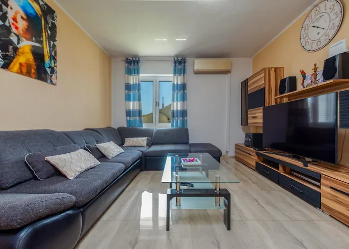 וילה Sami Zadarvillas