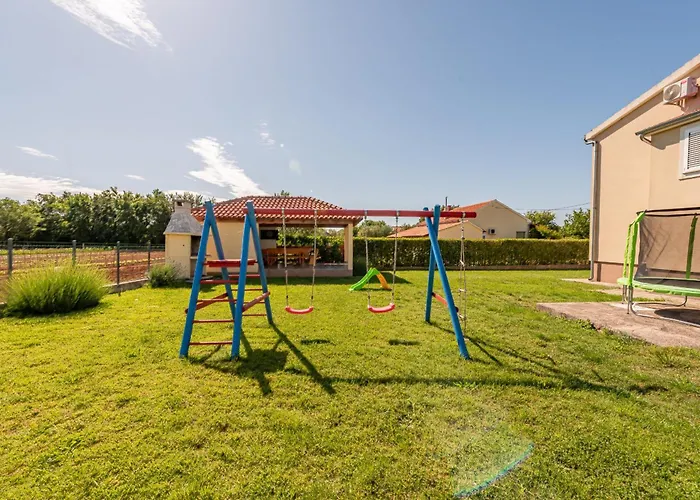 וילה Sami Zadarvillas *